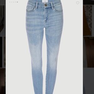 Frame le skinny de Jeanne size 25 denim